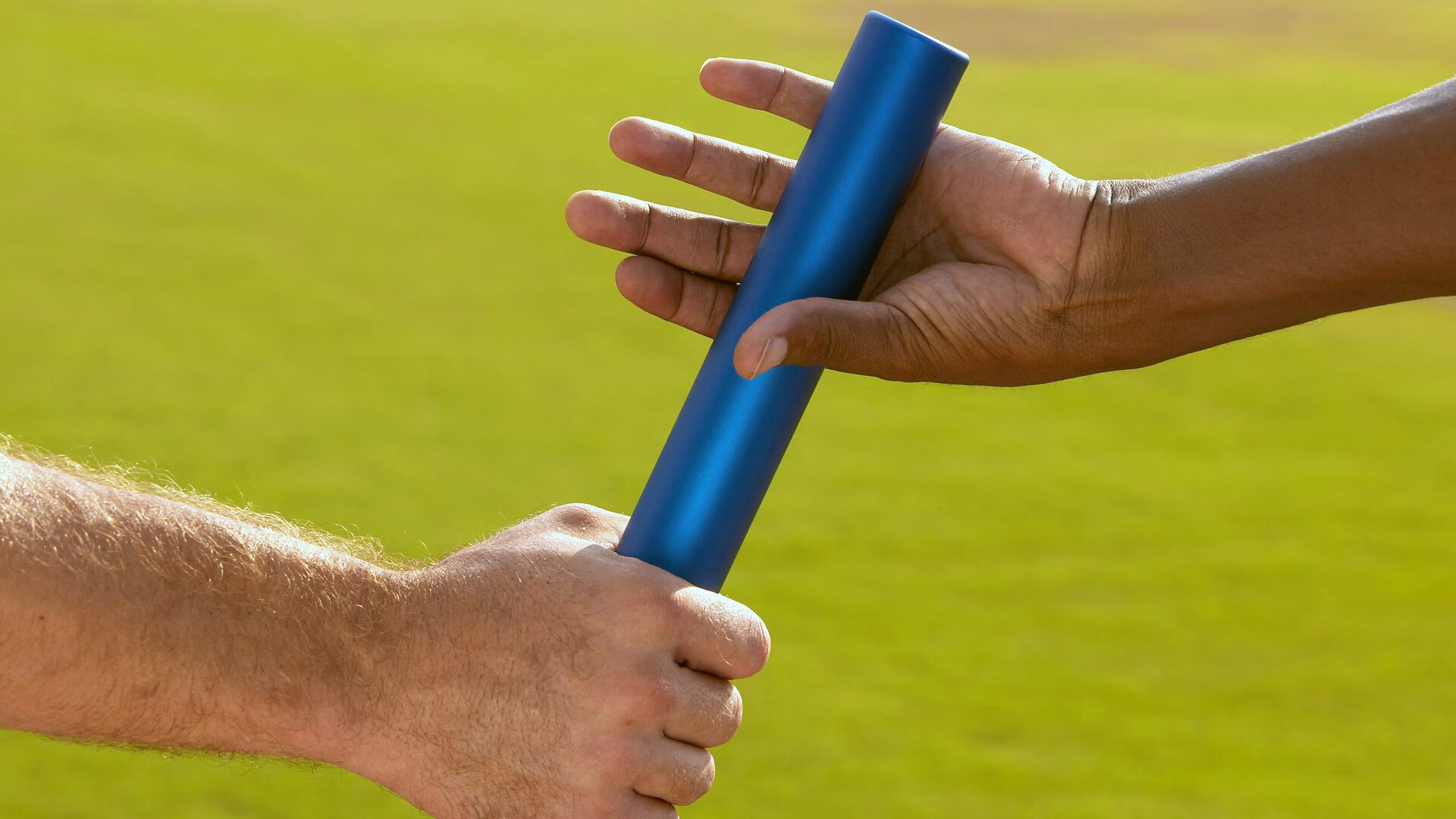 AYX GAME-青少年篮球训练基地实现智能化升级，训练效果显著改善，青少年篮球培训基地怎么申请