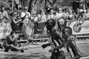 爱游戏官方-乌干达男篮在非洲预赛中奋勇不息，开启新辉煌篇章，乌干达篮球排名